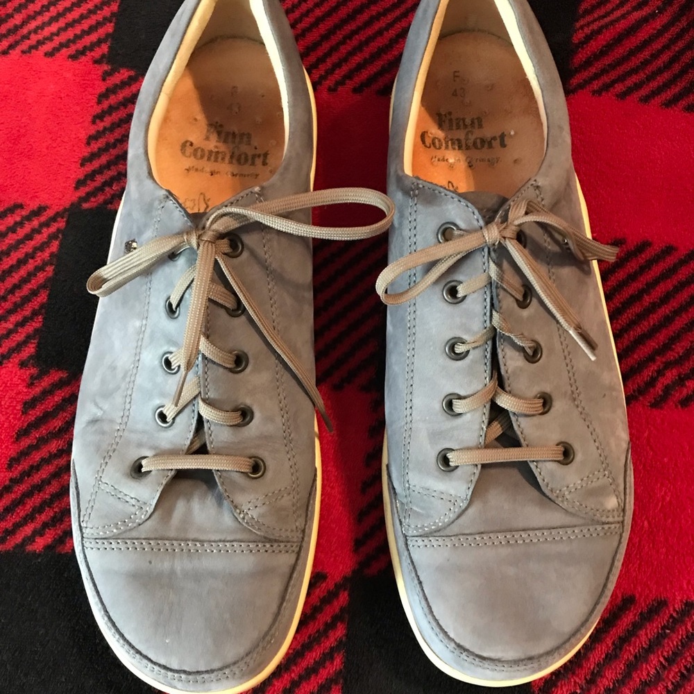 Finn Comfort Soho size 43 mens / box 25